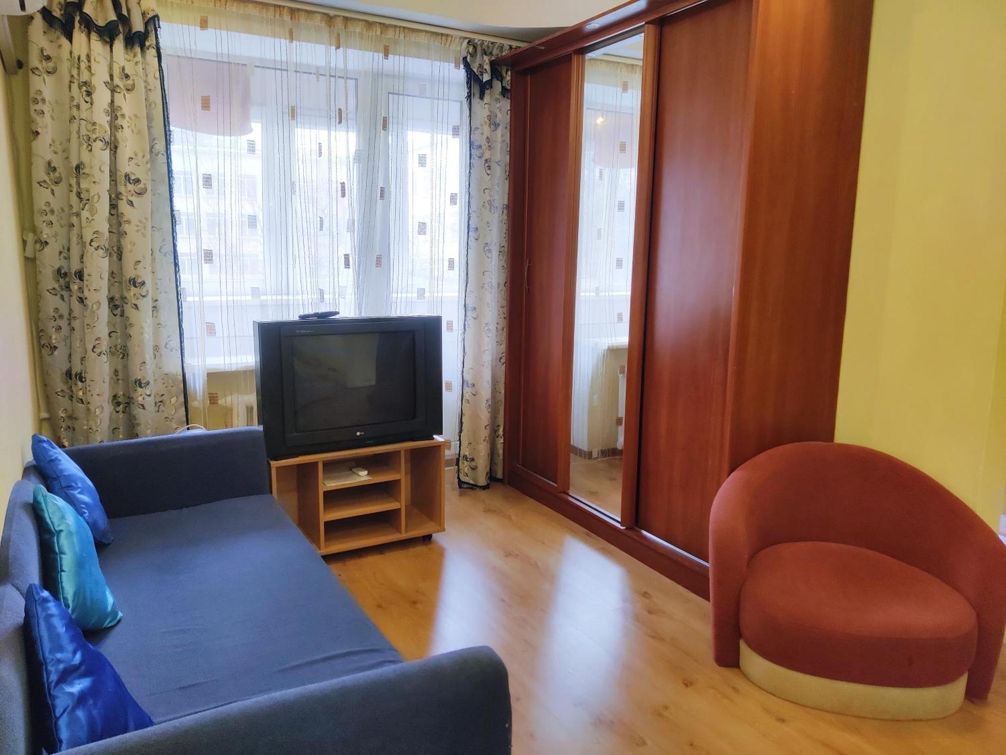 Apartment On Peremogy Square Киев Экстерьер фото