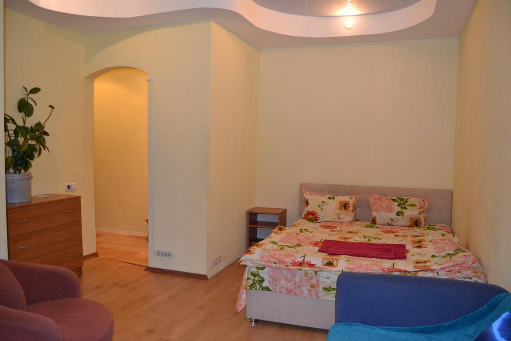 Apartment On Peremogy Square Киев Экстерьер фото